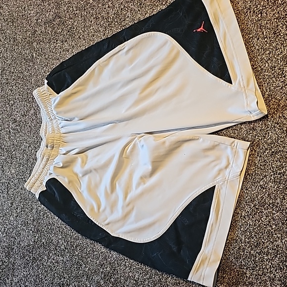 Jordan shorts - Picture 1 of 7